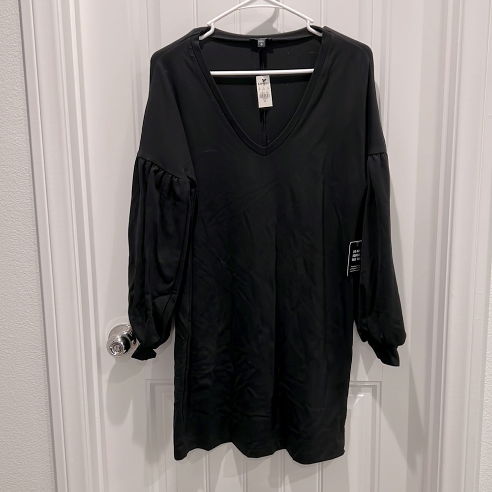 Express Dress V-neck with Puff Sleeves, Size XS, NWT